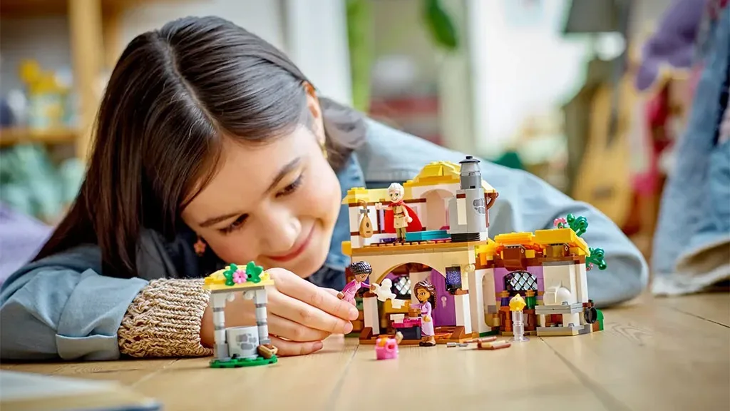 Los niños pueden celebrar el Día Mundial del Juego con eventos de LEGO.