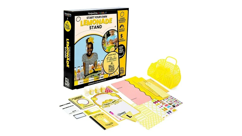 Todo lo necesario para iniciar un puesto de limonada se encuentra en el nuevo set de Yo & las Abejas
