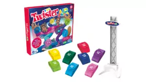 Hasbro actualiza el favorito familiar Twister con un giro moderno