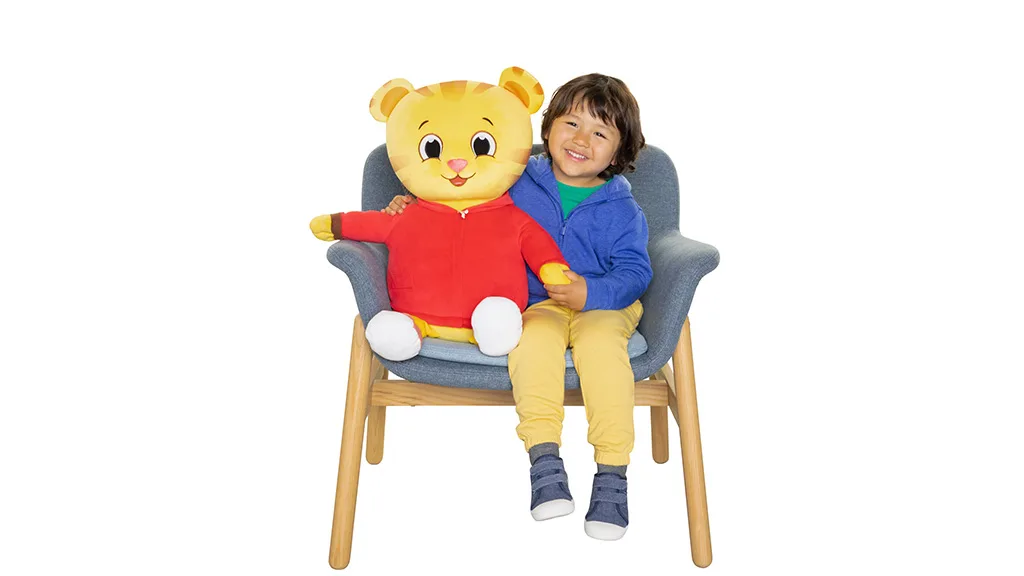 Los niños pueden disfrutar de maravillosos días con los nuevos juguetes de Daniel Tigers Neighborhood