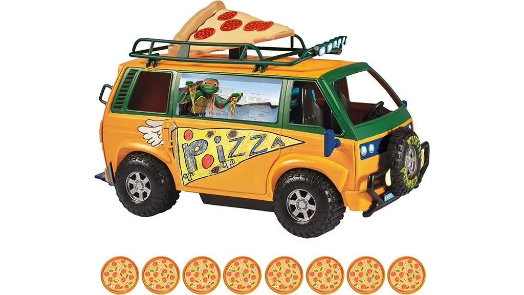 Este vehículo de entrega de pizza de Teenage Mutant Ninja Turtles llega con un lanzador de pizza.