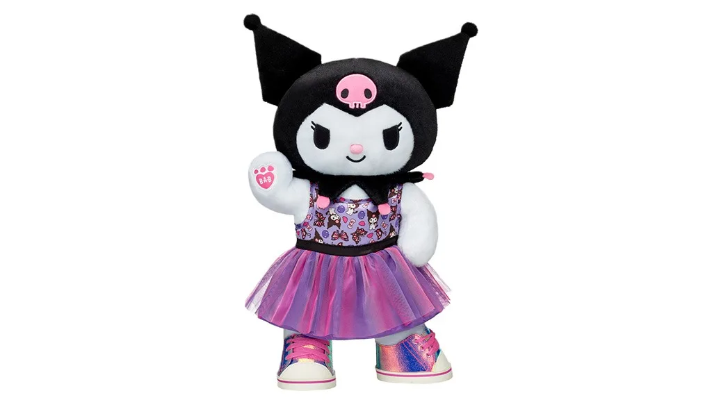 Los niños pueden llenar y vestir a tres nuevos amigos de Sanrio en el Build-A-Bear Workshop.