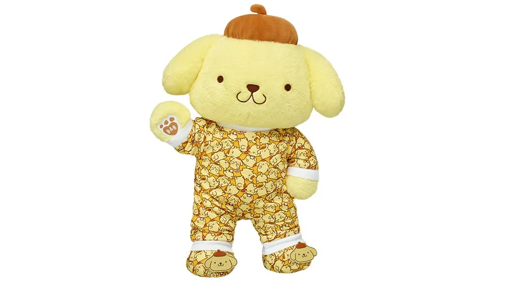Los niños pueden llenar y vestir a tres nuevos amigos de Sanrio en el Build-A-Bear Workshop.