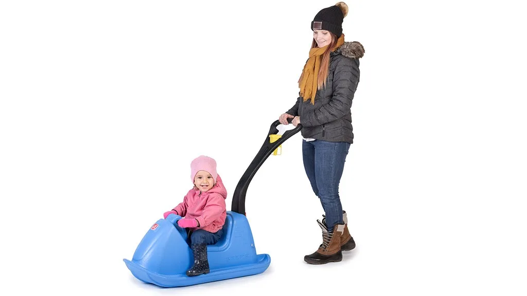 Deslízate hacia el invierno con estos nuevos trineos de Step2