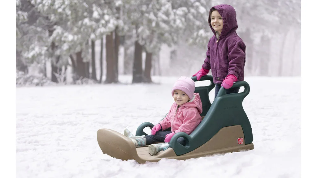 Deslízate hacia el invierno con estos nuevos trineos de Step2