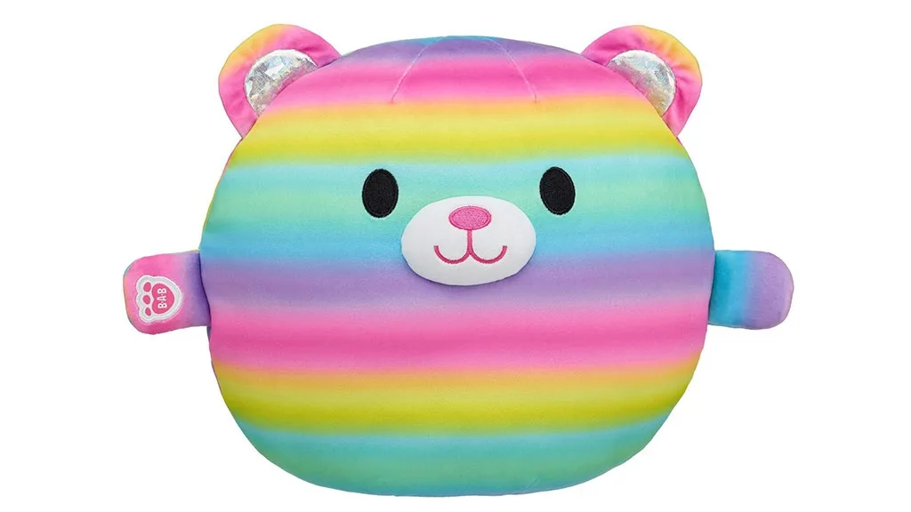 Los niños pueden abrazar el nuevo peluche Skoosherz de Build-A-Bear en el Día Nacional del Abrazo