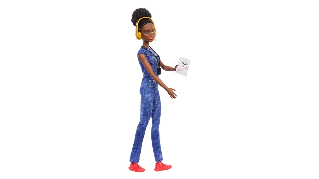 La colección que presenta la carrera de Barbie del año celebra a las mujeres que trabajan en la industria del cine.