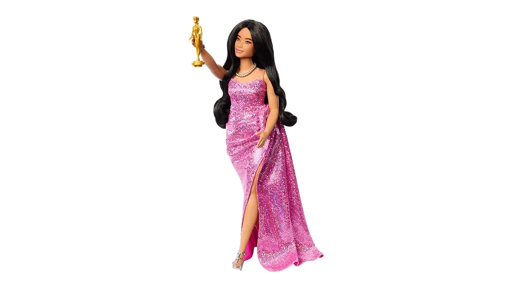 La colección que presenta la carrera de Barbie del año celebra a las mujeres que trabajan en la industria del cine.