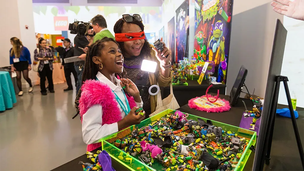 Habrá una emocionante batalla con las figuras de acción de Mix & Match Teenage Mutant Ninja Turtles
