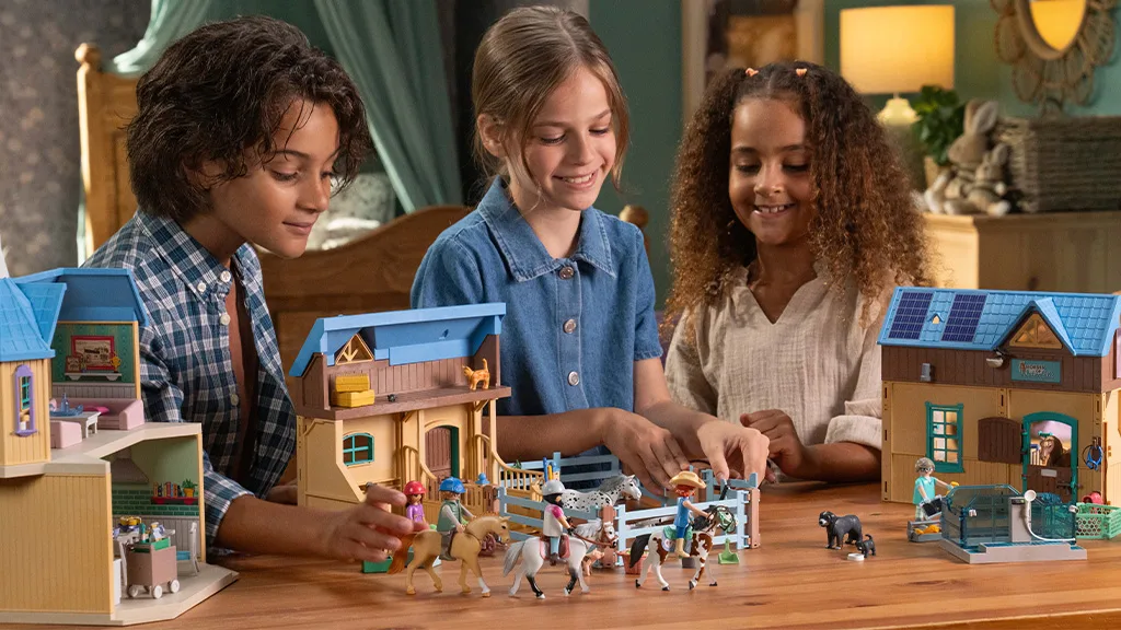 ¡Descubre los mágicos caballos del Playmobil Cascada Rancho!