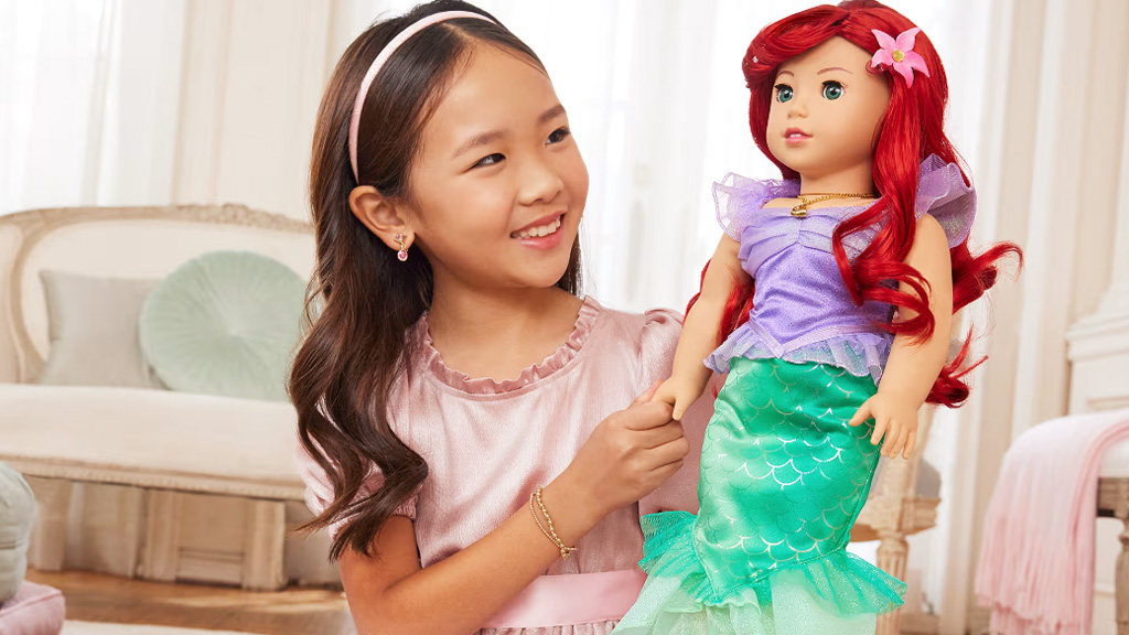 Presentación de juguetes: Muñeca princesa Ariel de Mattel American Girl
