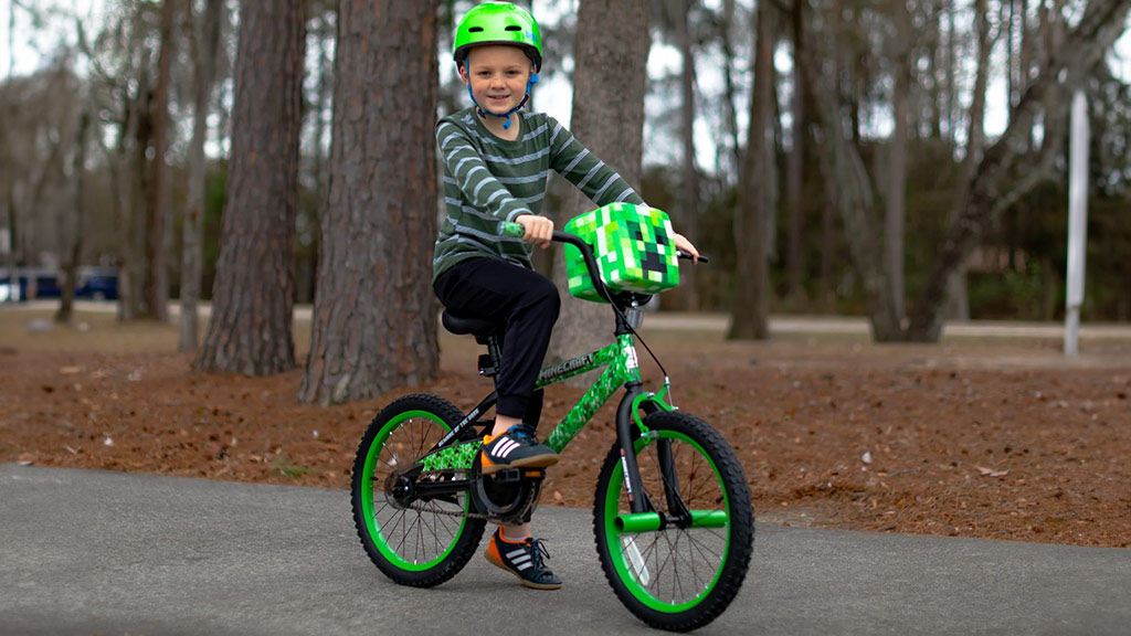Presentación de juguetes: Dynacraft bicicleta de 18 pulgadas de Minecraft