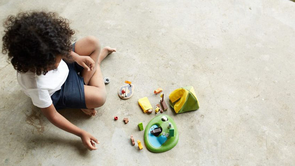 Los sets de juegos de PlanToys exploran aventuras al aire libre como nunca antes