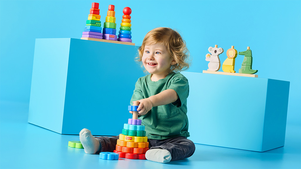 La nueva colección de juguetes de madera de Fisher-Price es colorida y divertida