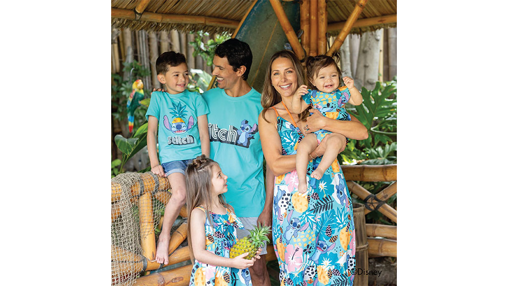 La colección de Disney de Lilo y Stitch de PatPat aporta un ambiente tropical al armario familiar