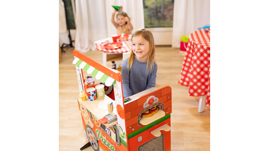Demostración de juguetes: Centro de actividades de camión de comida de pizza de Melissa & Doug