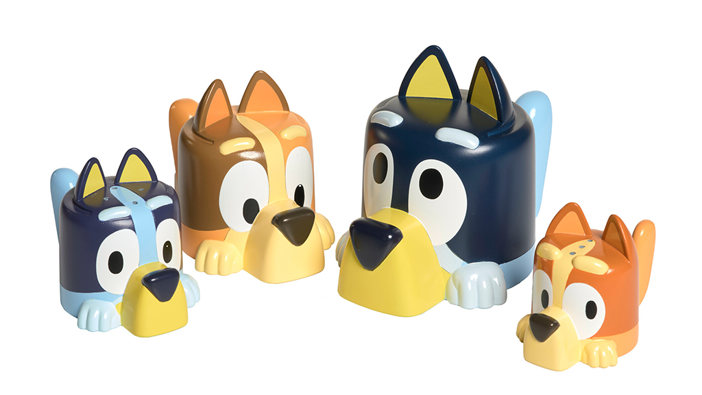 Presentación de juguetes: TOMY Toomies Bluey torre familiar de construcción