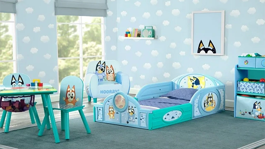 Los niños definitivamente no estarán tristes en un dormitorio inspirado en Bluey