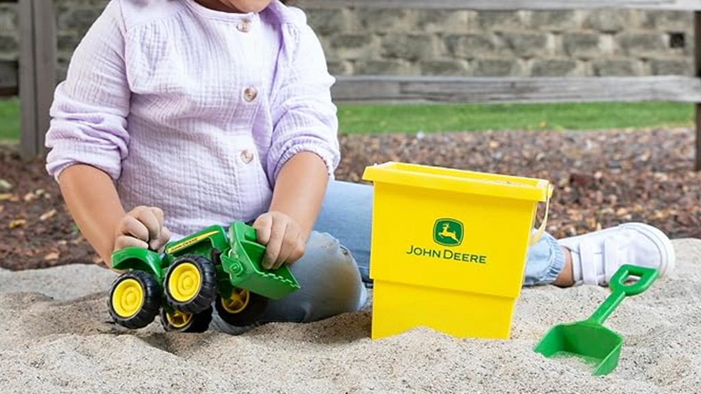 Demostración de juguetes: TOMY John Deere conjunto de caja de arena para niños de 3 piezas