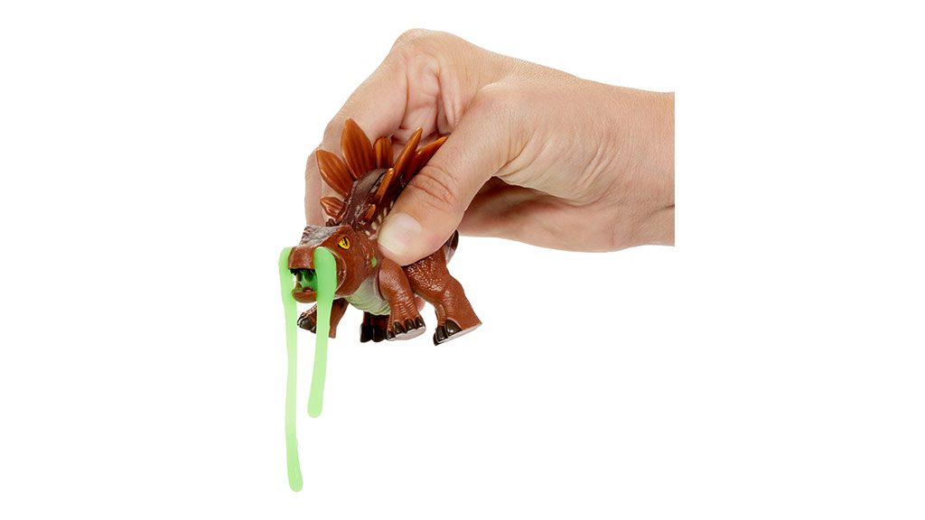 ¡Los niños pueden babearse las manos con el nuevo juego GrossMos! Dino de MGA Entertainment!