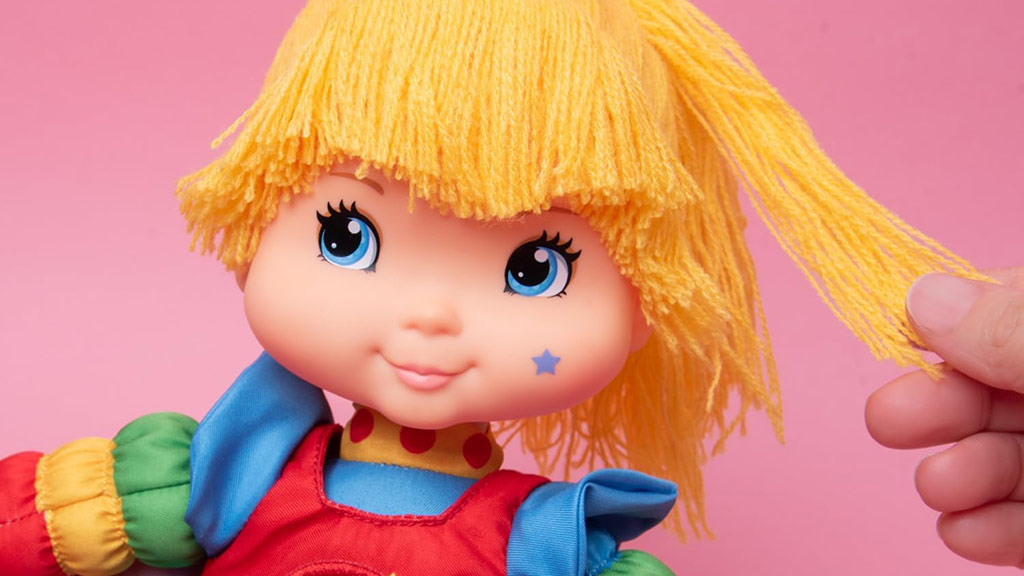 Presentación de juguetes: The Loyal Subjects Rainbow Brite colección de muñecas de 12 pulgadas