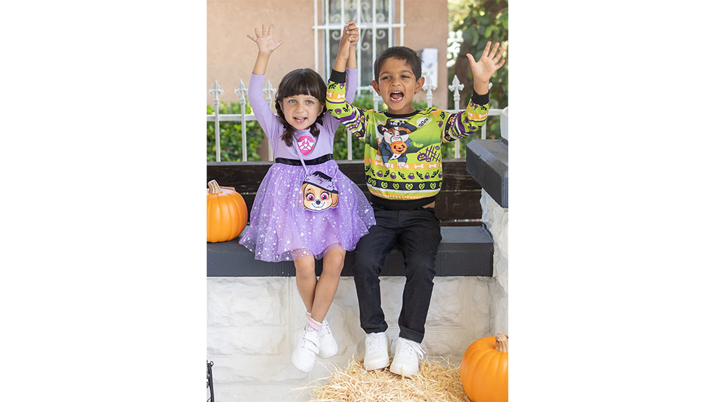 ¡Prepárate para una temporada espantosamente aterradora con los disfraces de PAW Patrol para Halloween!