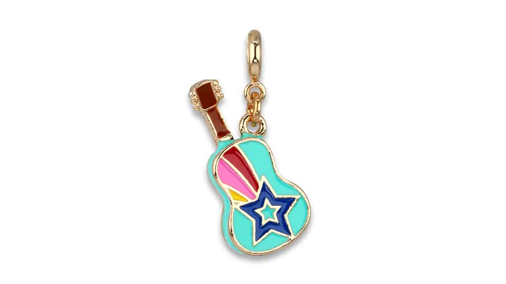 ¡Charm It! se ha unido a Rebel Girls para una colección de cápsulas