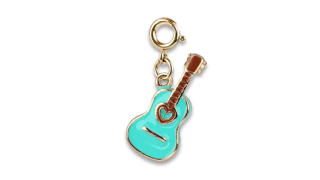 ¡Charm It! se ha unido a Rebel Girls para una colección de cápsulas