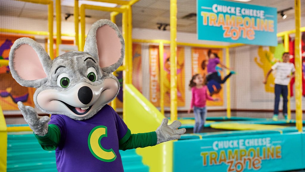 Los niños estarán encantados con las nuevas zonas de aventura de Chuck E. Cheese