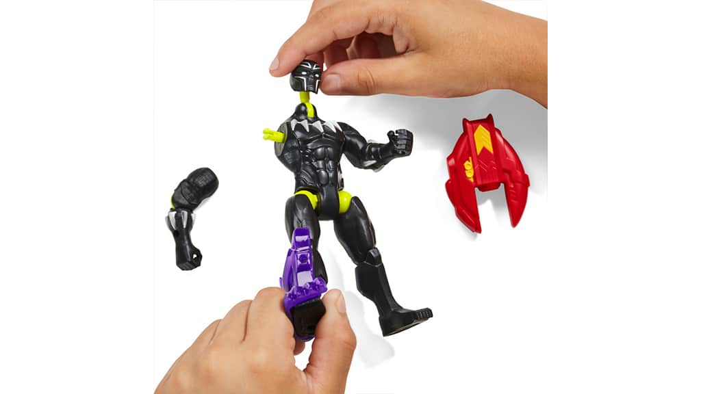 Combina a los personajes favoritos de tu familia con las figuras de acción MixMashers