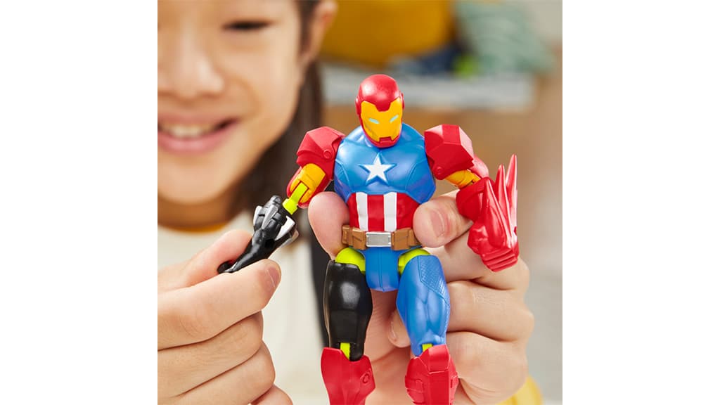 Combina a los personajes favoritos de tu familia con las figuras de acción MixMashers