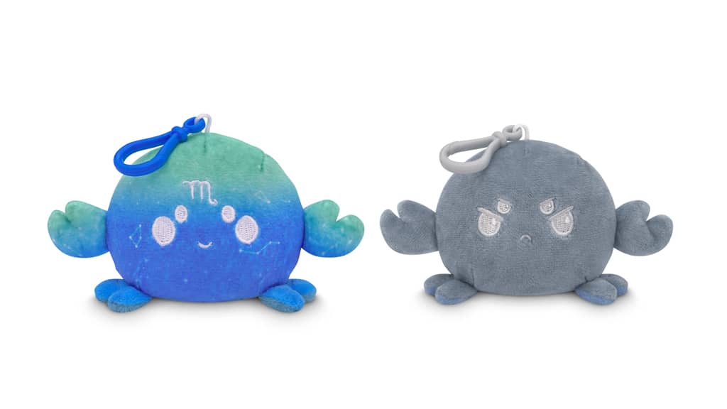 Aprende astrología con la familia y los peluches reversibles de TeeTurtle