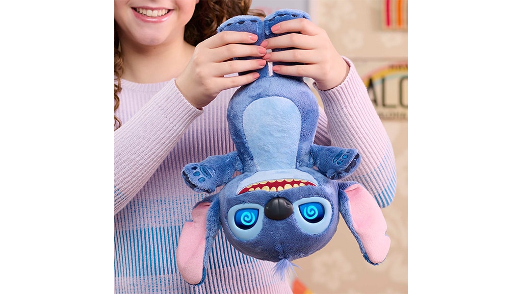 Completa tu ohana con las figuras de acción de Just Play Lilo y Stitch