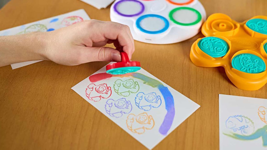 Crayola Color Wonder pintura de dedos y kit creativo de sellos