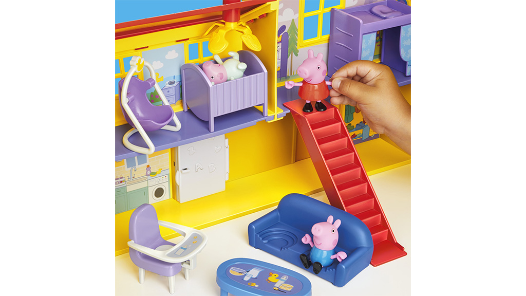 ¡Noticias de Malac! Evie se une a la familia de Peppa Pig