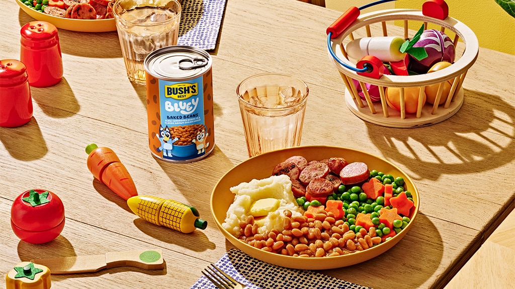 Ashley Tisdale habla sobre Bluey, Bush’s Baked Beans y CAMP