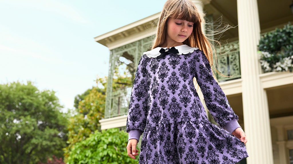 Los niños pueden celebrar el Halloween de verano con la colección del Castillo Embrujado de Disney Store