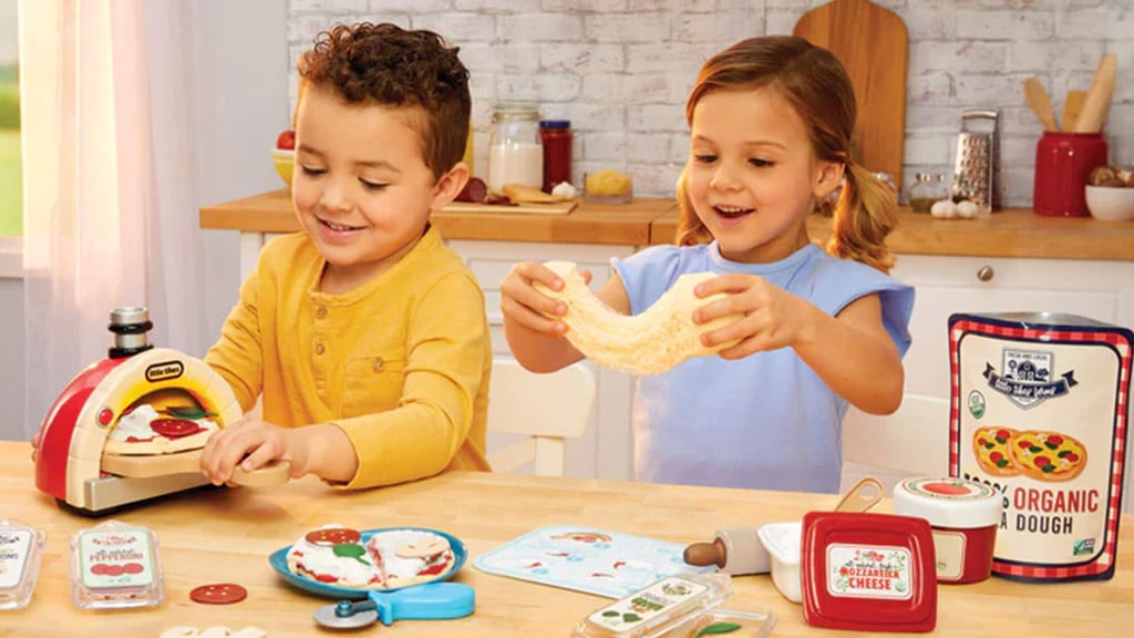 Construye y hornea: Little Tikes combina habilidades reales con juegos para preescolares