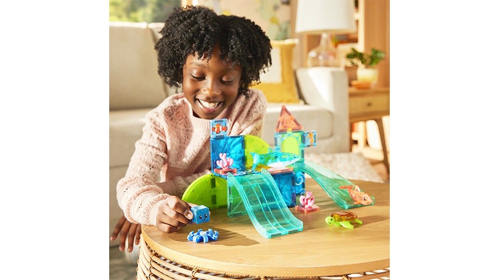 MAGNA-TILES® Arrecife de Coral juego magnético de 25 piezas