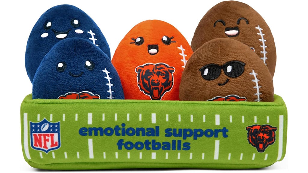 ¡Mira los nuevos peluches de apoyo emocional de la NFL de Relatable!