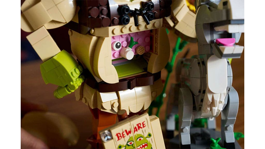 El set de LEGO Ideas Shrek, Asno y Gato con Botas
