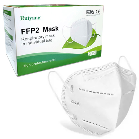Con mascarillas FFP2 para una mayor seguridad