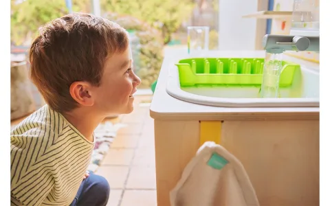 Hape Agarra y apila bloques de construcción de silicona y madera