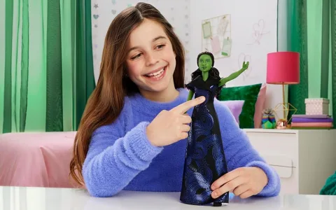 Los niños pueden experimentar la magia con los nuevos juguetes de Wicked: For Good