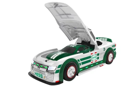 Los autos de carrera Hess se dirigen a las fiestas