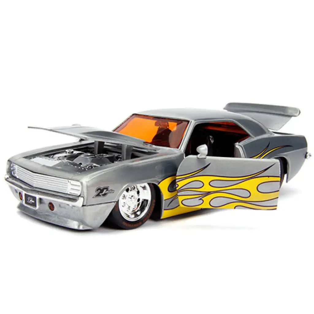 imagen de 1969 Chevy Camaro modelo de coche de metal 1/24 - Simba Toys 4
