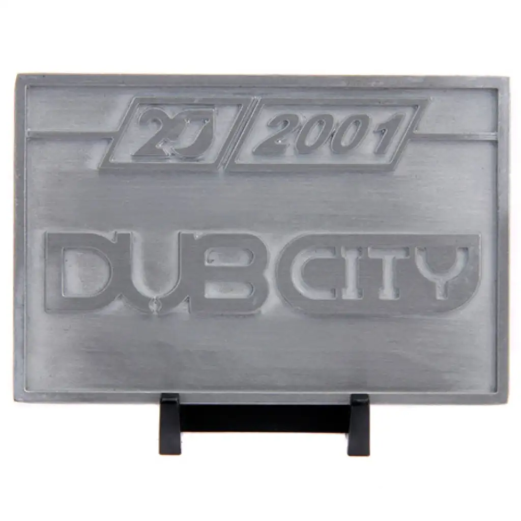imagen de 1999 Chevy Silverado Dooley modelo de coche de metal 1/24 - Simba Toys 7
