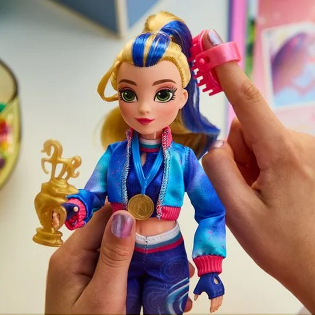 imagen de Academia Unicornio: figura de Isabel con accesorios - Spin Master 3