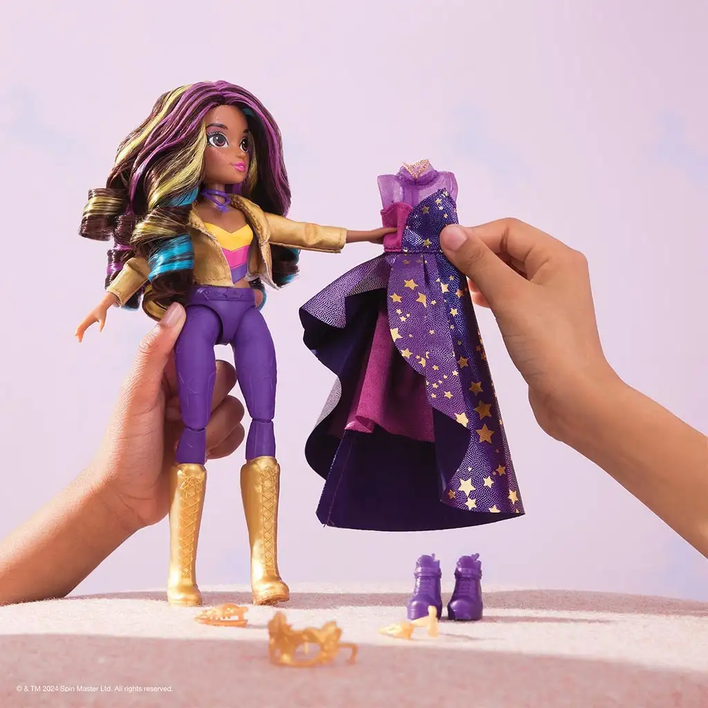 imagen de Academia Unicornio: figura Sophia Masquerade - Spin Master 2
