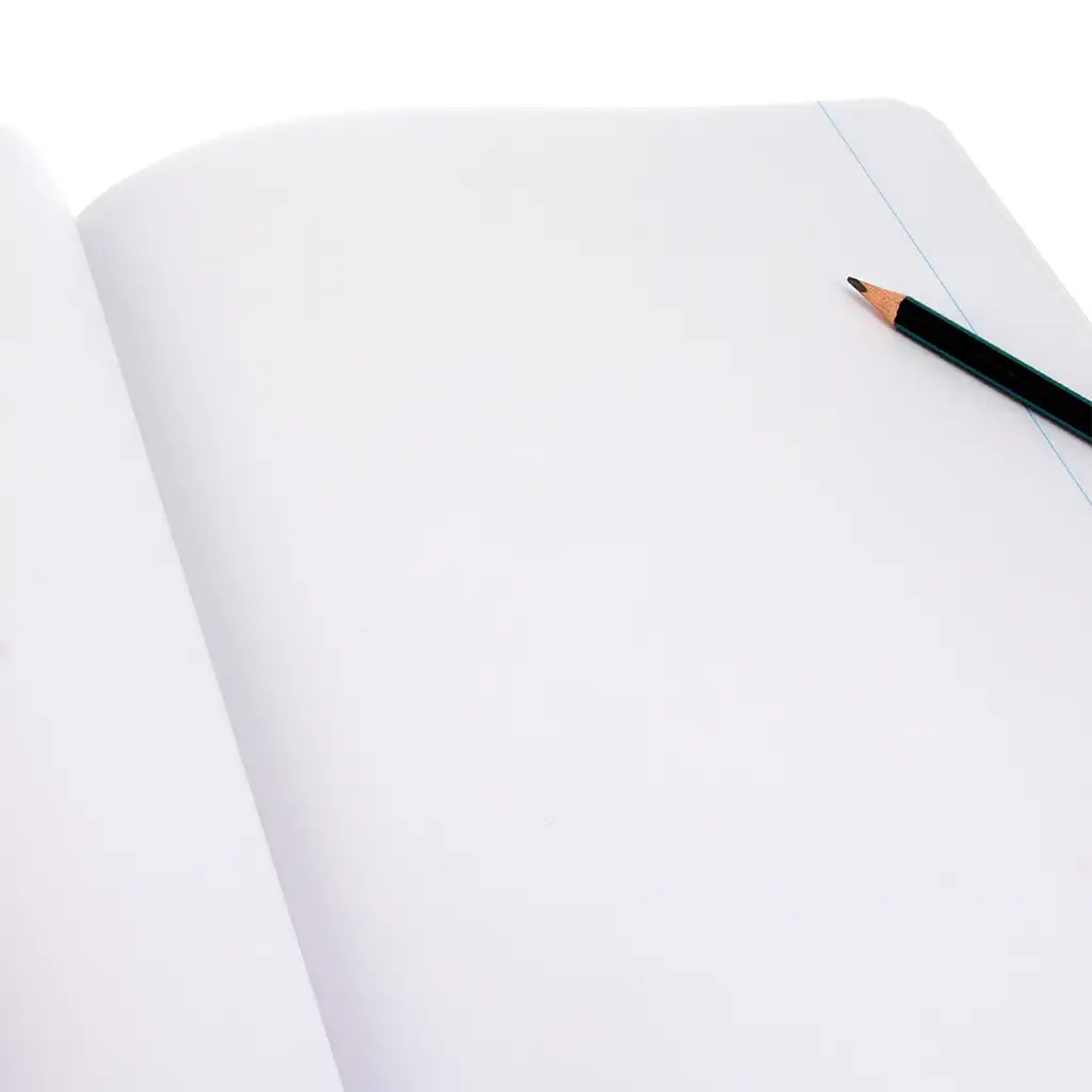 imagen de Ars Una: Cuaderno liso A/5 con diseño de bruja encantada 2